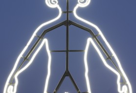 01a_ANDREAS-ANGELIDAKIS_VR-Man_Photo-Andrea-Rossetti