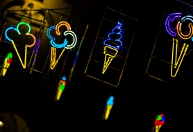 27_VANESSA-SAFAVI_Ice-Cream-Light_Photo-Riccardo-Rebora_Courtesy-FIAF