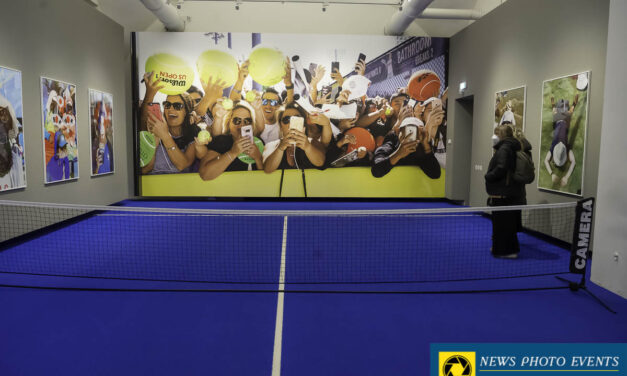 Martin Parr protagonista insieme allo sport a CAMERA