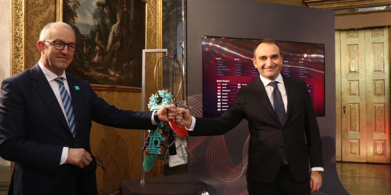L’EUROVISION SONG CONTEST 2022 TORINO. A PALAZZO MADAMA PASSAGGIO DI CONSEGNE TRA I SINDACI DI ROTTERDAM E TORINO