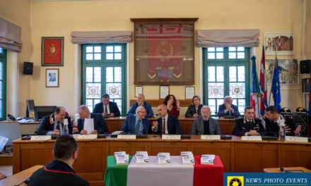 𝟰𝟱 𝗔𝗡𝗡𝗜 𝗗𝗔𝗟 𝗥𝗜𝗧𝗥𝗢𝗩𝗔𝗠𝗘𝗡𝗧𝗢 𝗗𝗘𝗟 𝗖𝗢𝗥𝗣𝗢 𝗗𝗘𝗟𝗟’𝗢𝗡. 𝗔𝗟𝗗𝗢 𝗠𝗢𝗥𝗢: 𝗨𝗡 𝗖𝗢𝗡𝗩𝗘𝗚𝗡𝗢 𝗖𝗢𝗟 𝗚𝗘𝗡𝗘𝗥𝗔𝗟𝗘 𝗔𝗡𝗧𝗢𝗡𝗜𝗢 𝗖𝗢𝗥𝗡𝗔𝗖𝗖𝗛𝗜𝗔 𝗣𝗘𝗥 𝗥𝗜𝗖𝗢𝗥𝗗𝗔𝗥𝗘 𝗤𝗨𝗘𝗟𝗟𝗔 𝗧𝗥𝗔𝗚𝗜𝗖𝗔 𝗩𝗜𝗖𝗘𝗡𝗗𝗔
