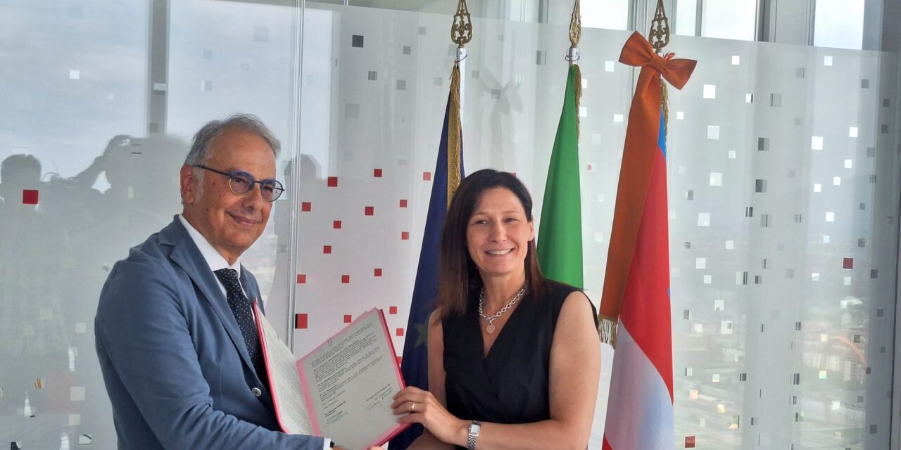 FIRMATO OGGI IL PROTOCOLLO D’INTESA TRA REGIONE PIEMONTE E LEGA ANTI VIVISEZIONE PER LA COLLABORAZIONE NEGLI AMBULATORI DI VETERINARIA SOCIALE. LAV METTERA’ A DISPOSIZIONE PRESTAZIONI VETERINARIE AGGIUNTIVE E ALTRI SERVIZI INTEGRATIVI PER PERSONE E ANIMALI.