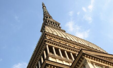 BOOM DI STRANIERI AL MUSEO NAZIONALE DEL CINEMA, CHE NEL WEEKEND DI FERRAGOSTO HA AVUTO OLTRE 12.000 PRESENZE