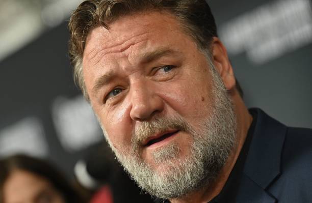 SUPER OSPITE L’ATTORE RUSSELL CROWE AL 74° FESTIVAL DI SANREMO 2024