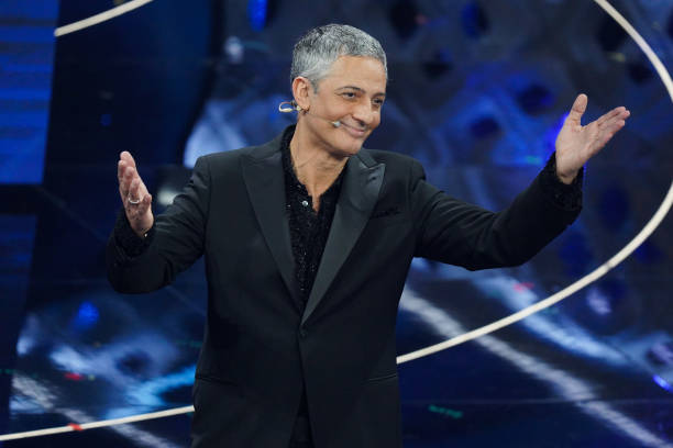 FESTIVAL DI SANREMO 2024. AMADEUS ANNUNCIA I DUETTI DELLA SERATA DI VENERDÌ 8 FEBBRAIO