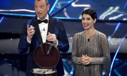 LA SERATA DI GIORGIA COME CO-CONDUTTRICE AL  74° FESTIVAL DI SANREMO E IL RITORNO DI JHON TRAVOLTA