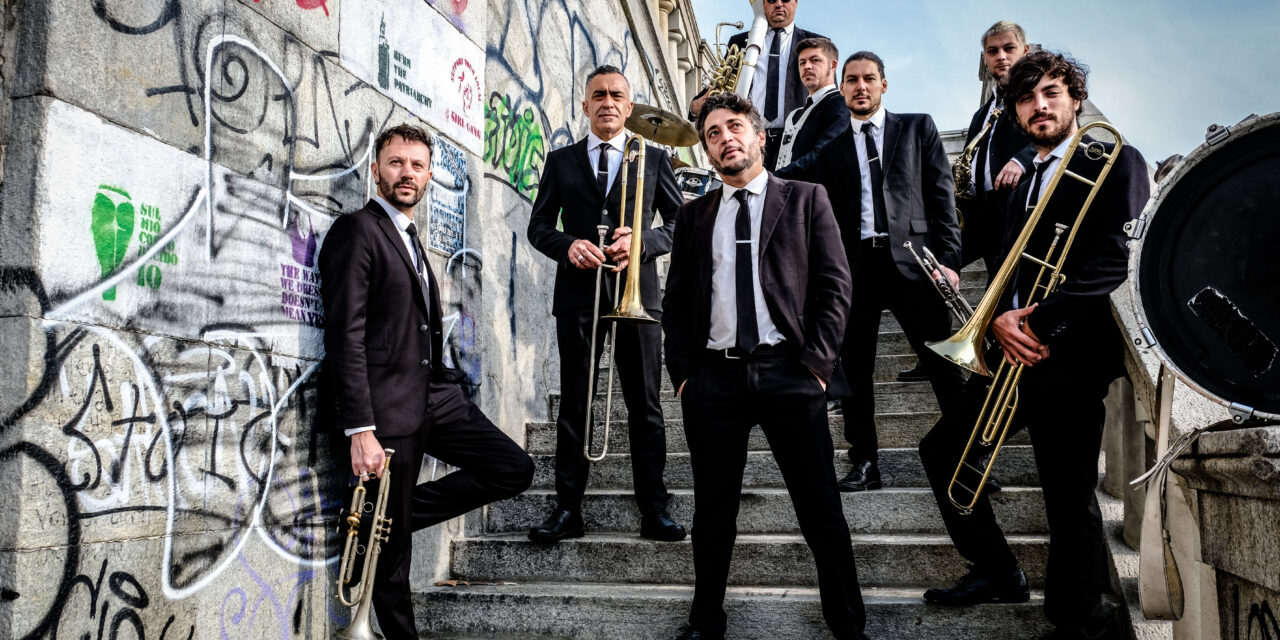 Fringe Opening Parade con Bandakadabra