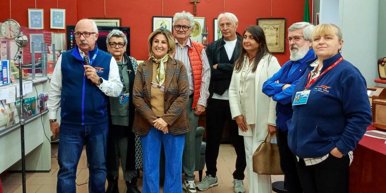 ESPOSTA LA COLLEZIONE PRIVATA DELLE RADIO D’EPOCA DI ANTONIO IORIO