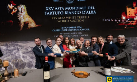 IL LOTTO FINALE DELL’EVENTO PROMOSSO DALL’ENOTECA REGIONALE PIEMONTESE CAVOUR, BATTUTO A 140.000 EURO, VOLATO A HONG KONG