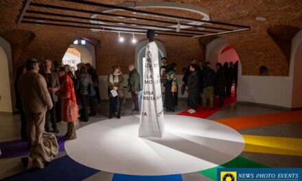 NEW COLOR LIGHTS – Vestire il Futuro