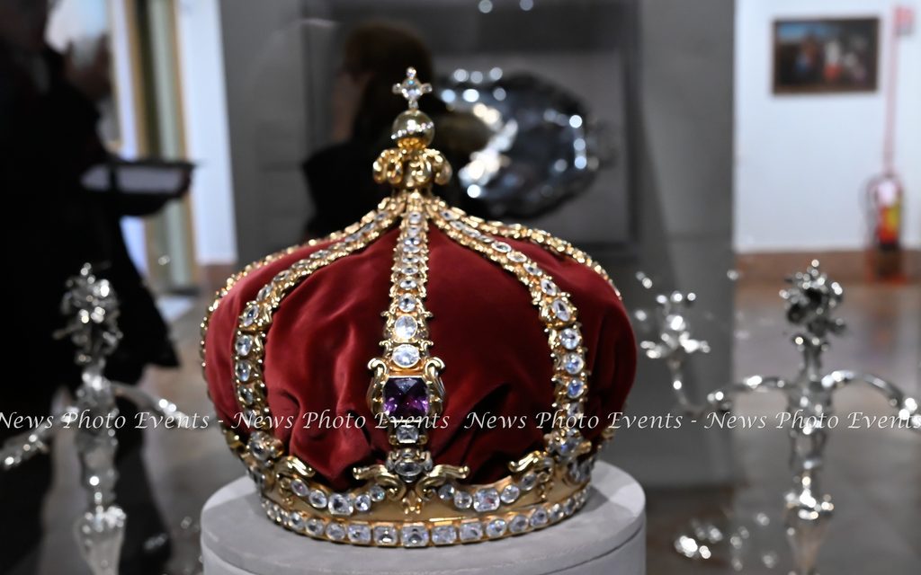 La corona di Carlo III di Borbone al Museo Accorsi-Ometto