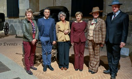 Sulle strade della Regina alle origini dell’automobile moderna