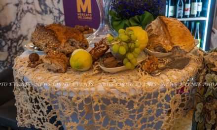 Composizione di nature morte tratte da opere d’arte