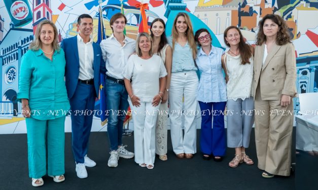 “CARLA WITH LOVE”: IL PIEMONTE RENDE OMAGGIO A CARLA FRACCI NELLE RESIDENZE REALI SABAUDE