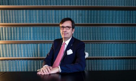Dopo 8 anni Guido Biino ha passato il testimone ad Andrea Ganelli alla guida della Fondazione Circolo dei lettori